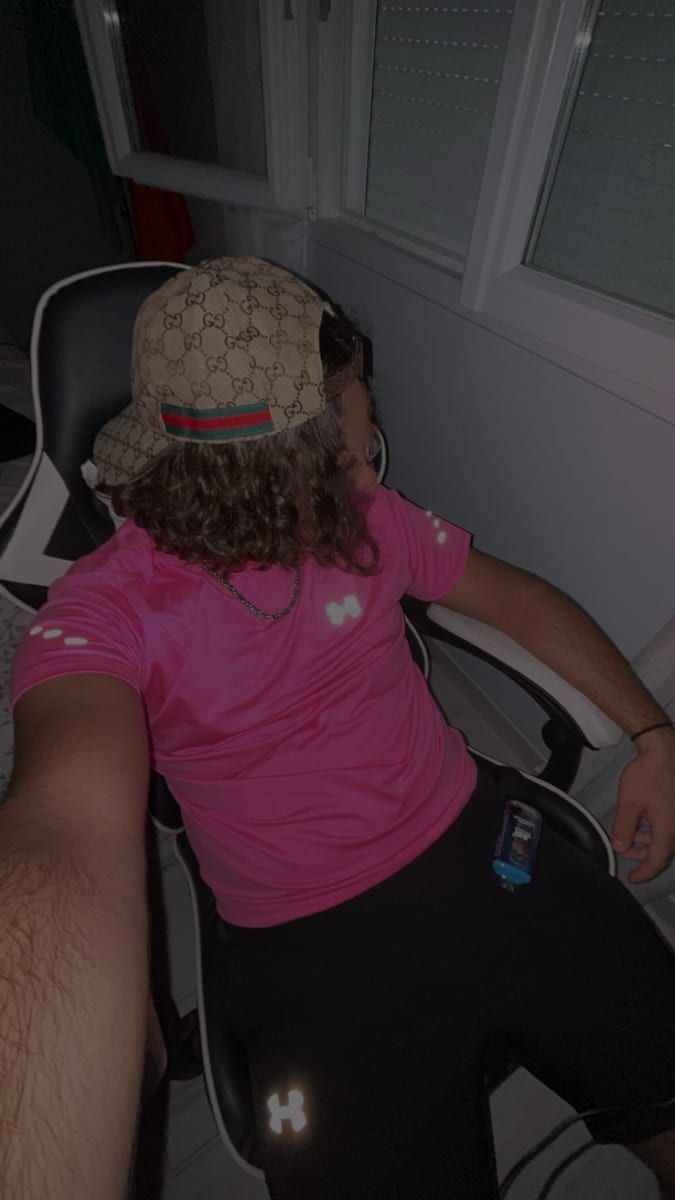 Bertil - Site gay gratuit à Gempenach Profil de Bertil, 24 ans, Site gay gratuit à Gempenach (Fribourg)
