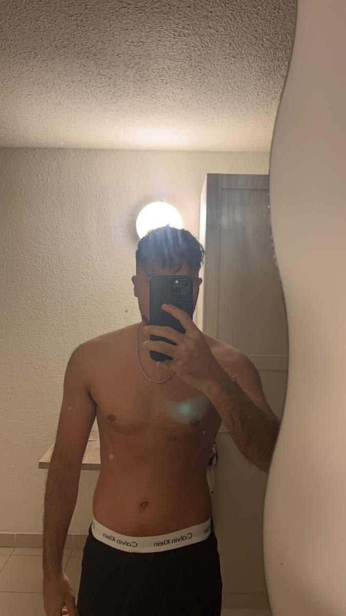 Profil de Jian, 31 ans, Site gay gratuit à Tremona (Tessin)