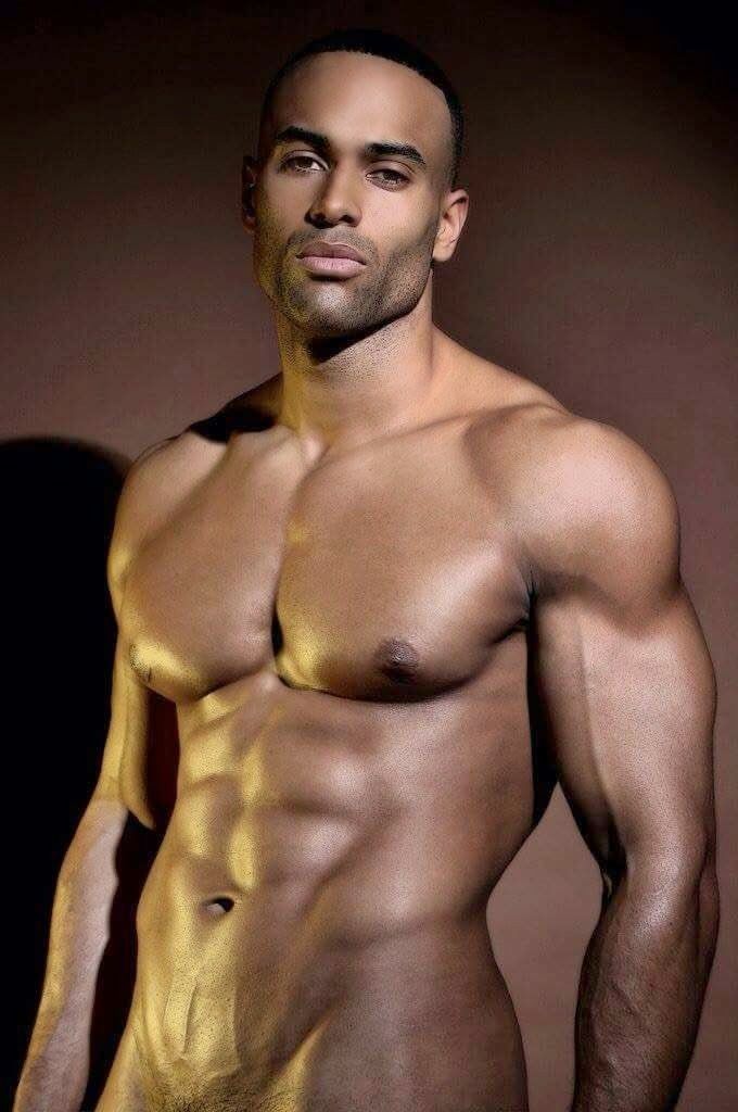 Aureliano - Site gay gratuit à Blankenburg Profil de Aureliano, 42 ans, Site gay gratuit à Blankenburg (Berne)