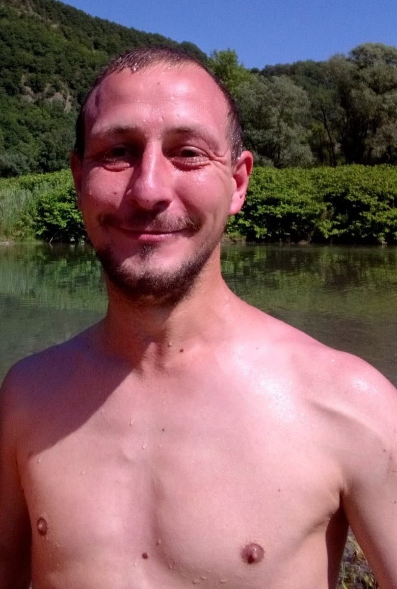 Jahan - Site gay gratuit à Lustdorf Profil de Jahan, 31 ans, Site gay gratuit à Lustdorf (Thurgovie)
