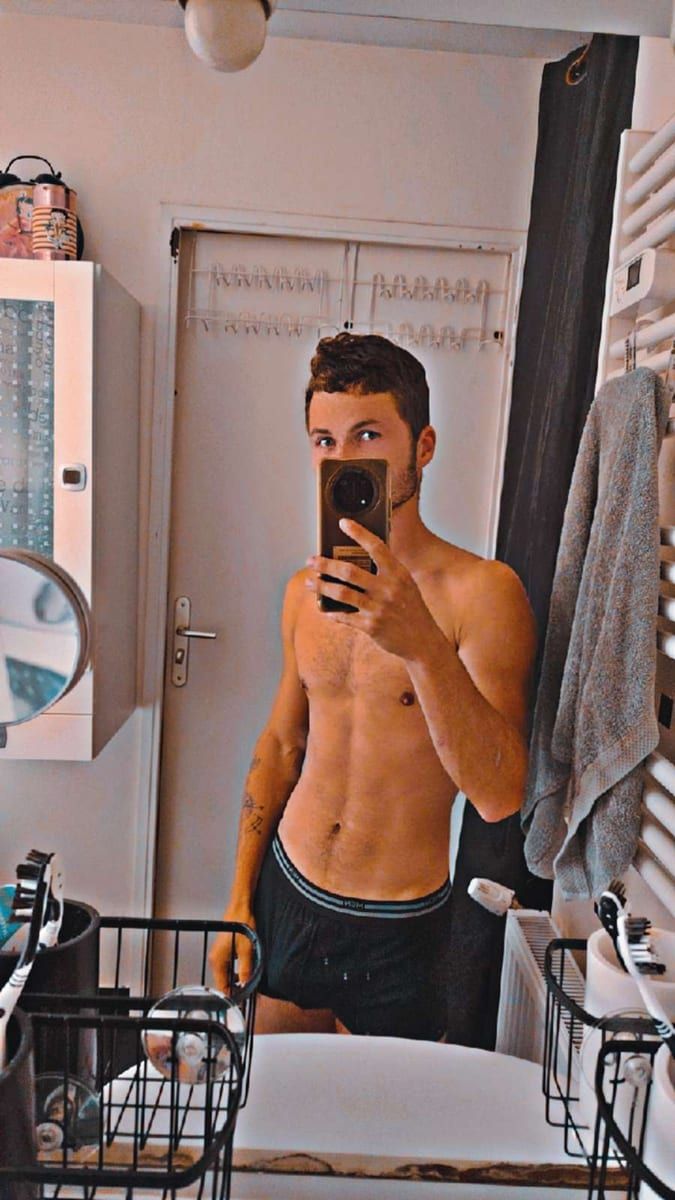 Yoan - Site gay gratuit à Bâle Profil de Yoan, 24 ans, Site gay gratuit à Bâle (Bâle-Ville)