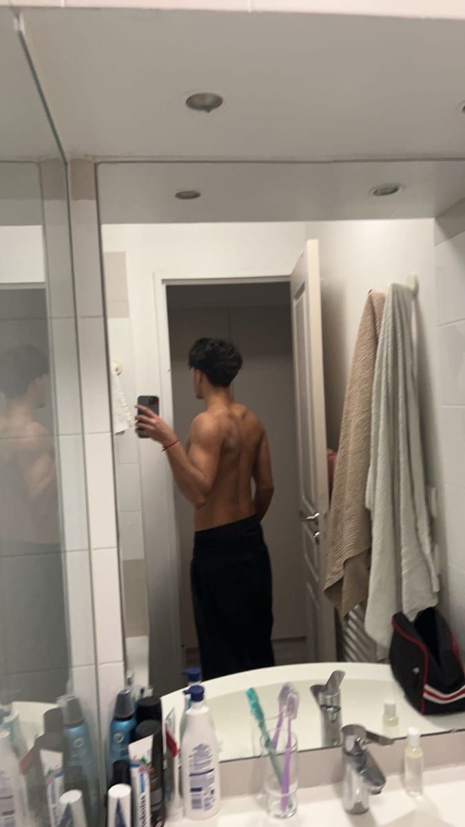 Massinissa - Site gay gratuit à Wolfenschiessen Profil de Massinissa, 27 ans, Site gay gratuit à Wolfenschiessen (Nidwald)