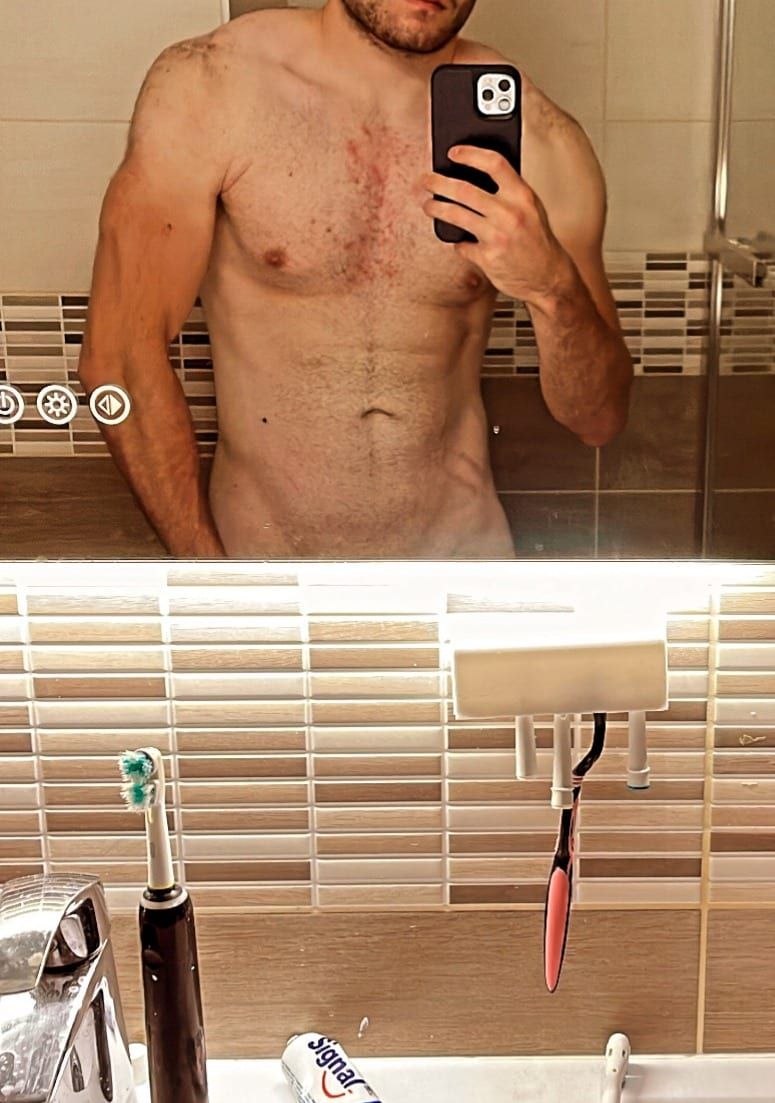 Leopaul - Site gay gratuit à Rona Profil de Leopaul, 35 ans, Site gay gratuit à Rona (Grisons)