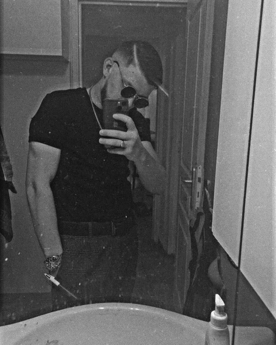 Renzo - Site gay gratuit à Pratval Profil de Renzo, 29 ans, Site gay gratuit à Pratval (Grisons)