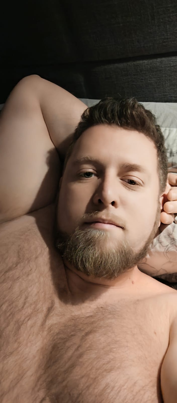 Neis - Site gay gratuit à Châbles FR Profil de Neis, 30 ans, Site gay gratuit à Châbles FR (Fribourg)