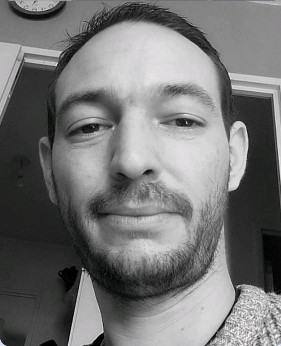 Abderzak - Site gay gratuit à Zugerberg Profil de Abderzak, 23 ans, Site gay gratuit à Zugerberg (Zoug)