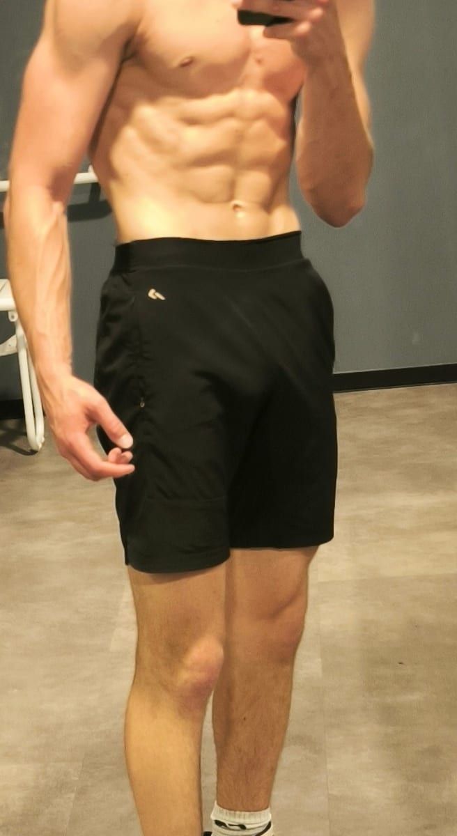 Jacob - Site gay gratuit à Yens Profil de Jacob, 43 ans, Site gay gratuit à Yens (Vaud)
