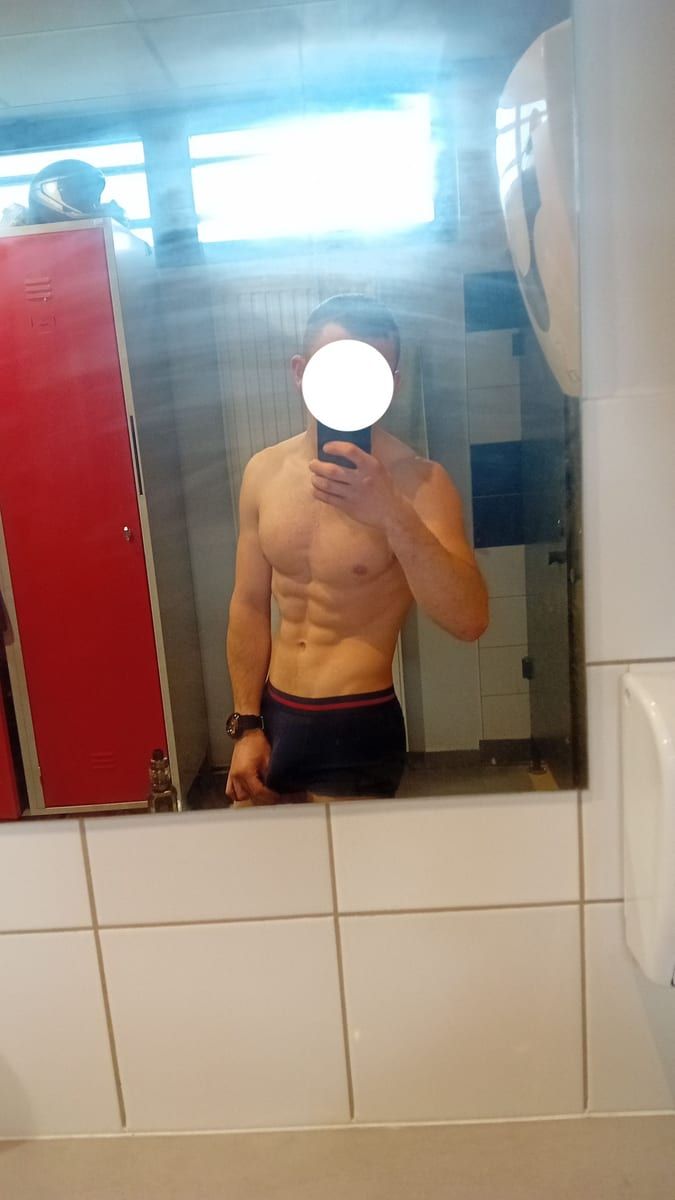 Ange-pierre - Site gay gratuit à Schwanden GL Profil de Ange-pierre, 26 ans, Site gay gratuit à Schwanden GL (Glaris)