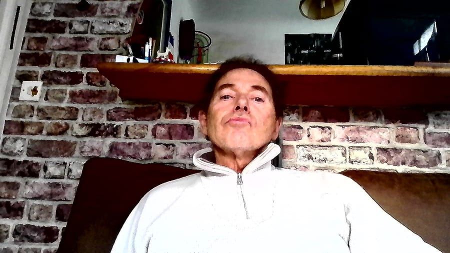 Malic - Site gay gratuit à Zunzgen Profil de Malic, 43 ans, Site gay gratuit à Zunzgen (Bâle-Campagne)