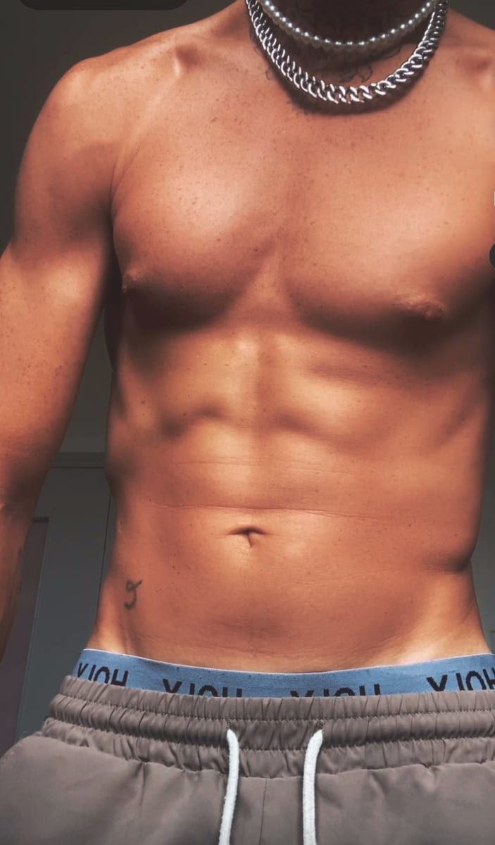 Souhil - Site gay gratuit à Grüsch Profil de Souhil, 28 ans, Site gay gratuit à Grüsch (Grisons)