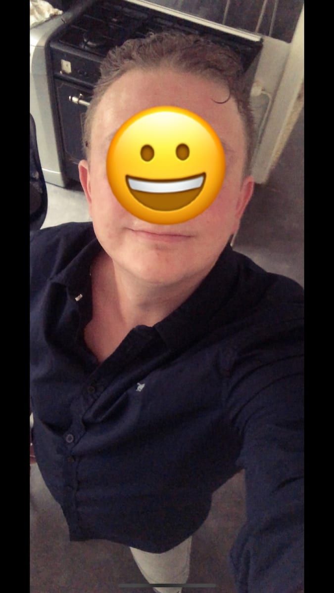 Mohammed-amine - Site gay gratuit à Wavre Profil de Mohammed-amine, 44 ans, Site gay gratuit à Wavre (Neuchâtel)