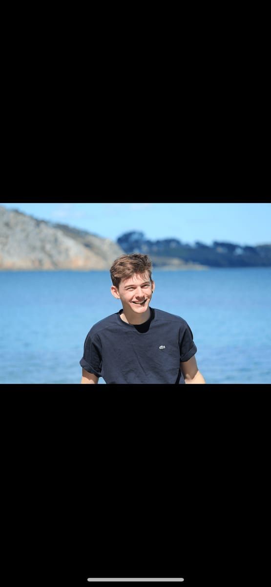 Awen - Site gay gratuit à Würenlingen Profil de Awen, 42 ans, Site gay gratuit à Würenlingen (Argovie)