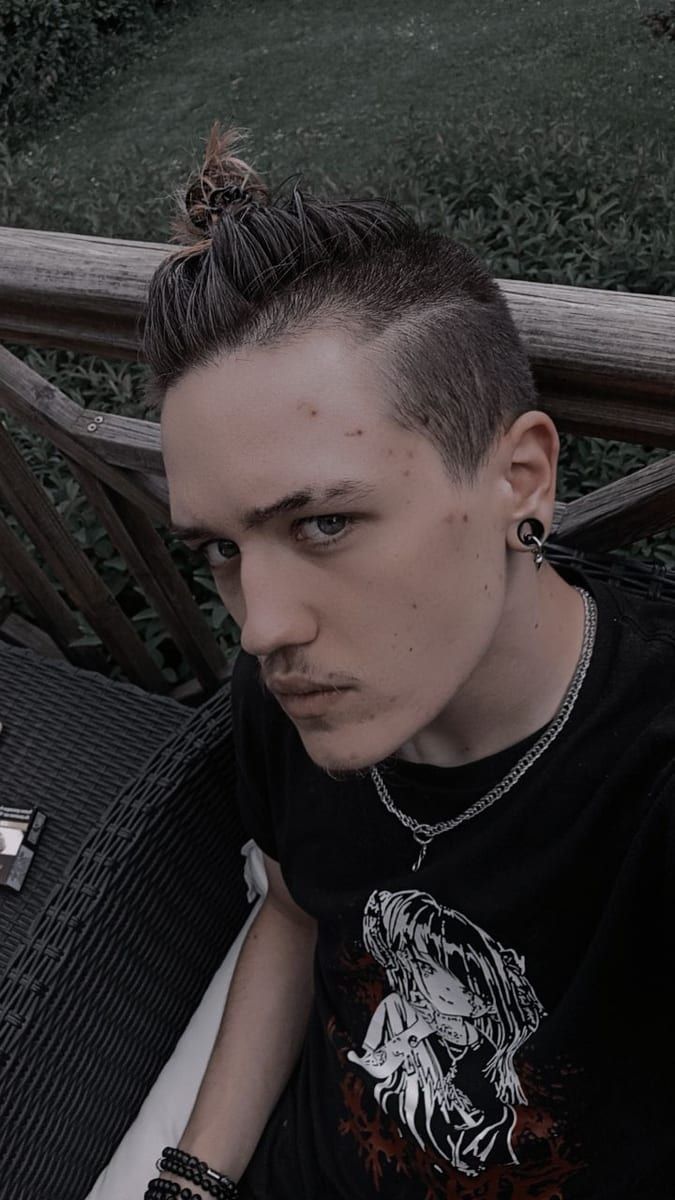 Sofiene - Site gay gratuit à Vicosoprano Profil de Sofiene, 33 ans, Site gay gratuit à Vicosoprano (Grisons)