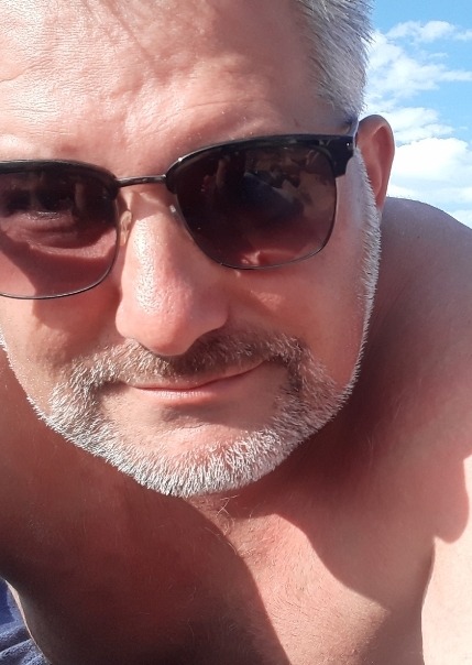 Profil de Guerlain, 42 ans, Site gay gratuit à Vicques (Jura)