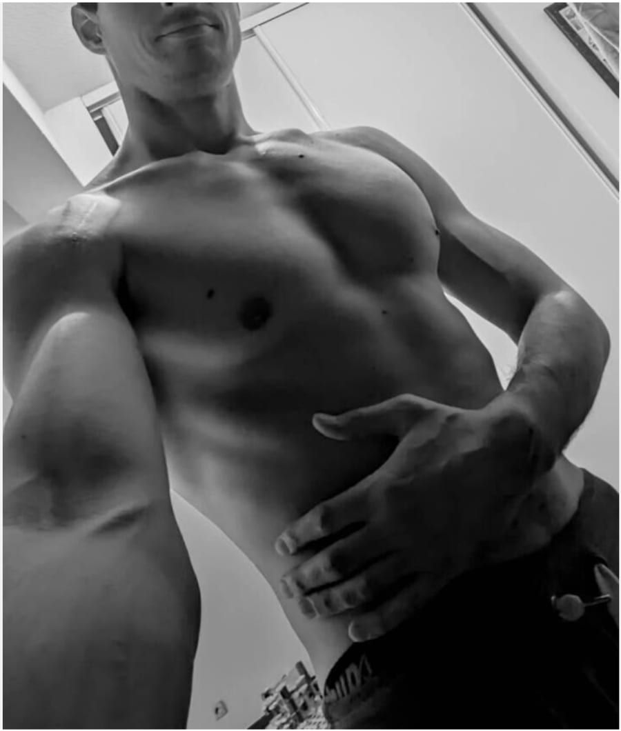 Alias - Site gay gratuit à Nunningen Profil de Alias, 41 ans, Site gay gratuit à Nunningen (Soleure)