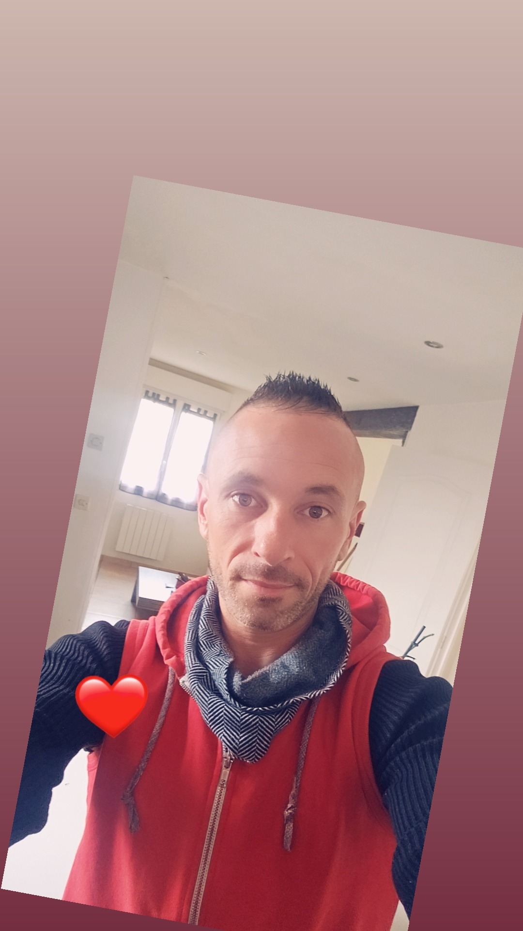 Marvin - Site gay gratuit à Zoug Profil de Marvin, 45 ans, Site gay gratuit à Zoug (Zoug)