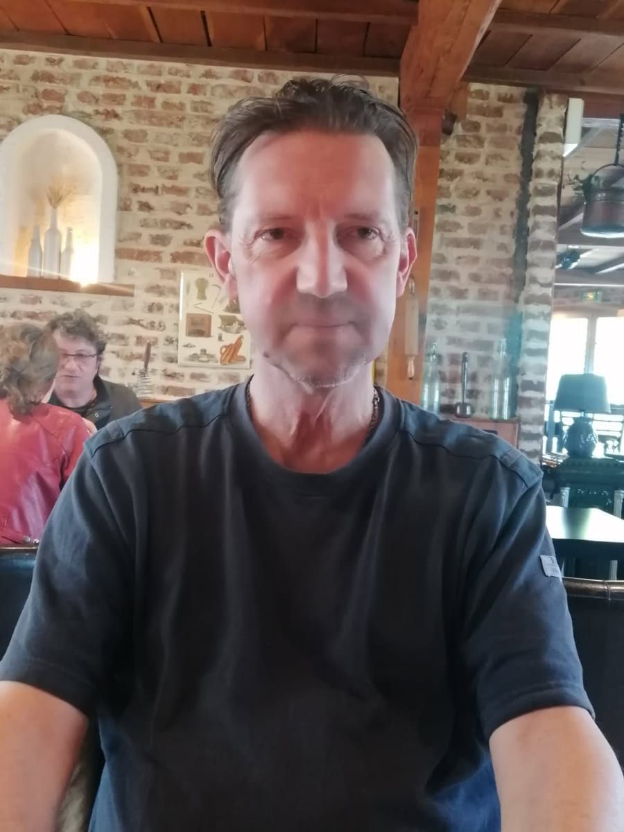 Joao - Site gay gratuit à Wilen (Sarnen) Profil de Joao, 30 ans, Site gay gratuit à Wilen (Sarnen) (Obwald)