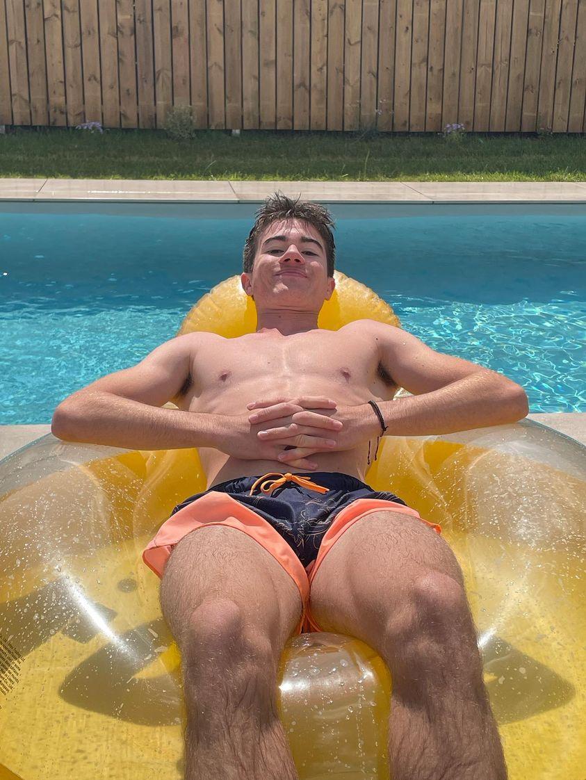 Georgi - Site gay gratuit à Urnerboden Profil de Georgi, 32 ans, Site gay gratuit à Urnerboden (Uri)