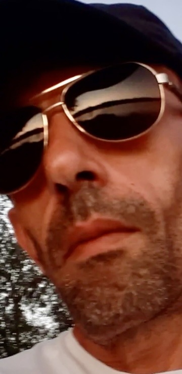 Profil de Nedim, 45 ans, Site gay gratuit à Surrein (Grisons)