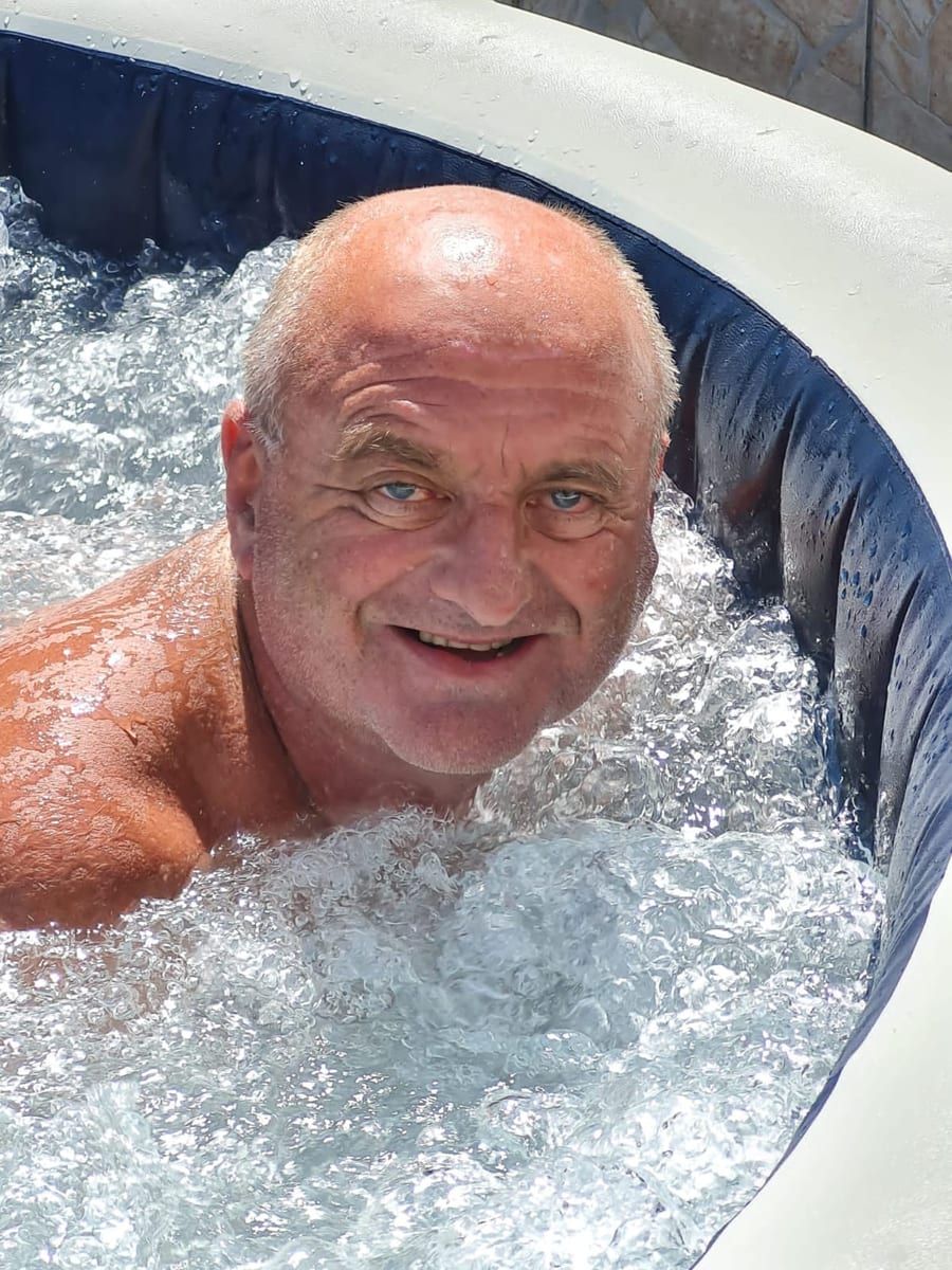 Oualid - Site gay gratuit à Zweidlen Profil de Oualid, 36 ans, Site gay gratuit à Zweidlen (Zurich)