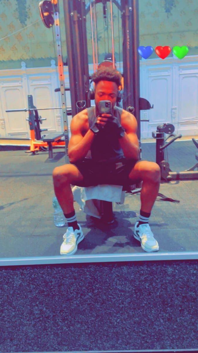 Profil de Rocky, 30 ans, Site gay gratuit à Emmenmatt (Berne)