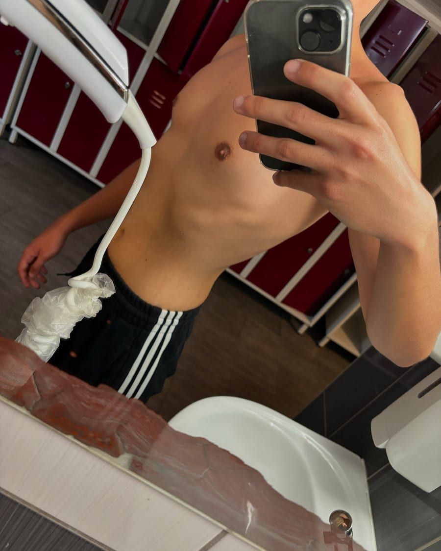 Stanis - Site gay gratuit à Massongex Profil de Stanis, 43 ans, Site gay gratuit à Massongex (Valais)