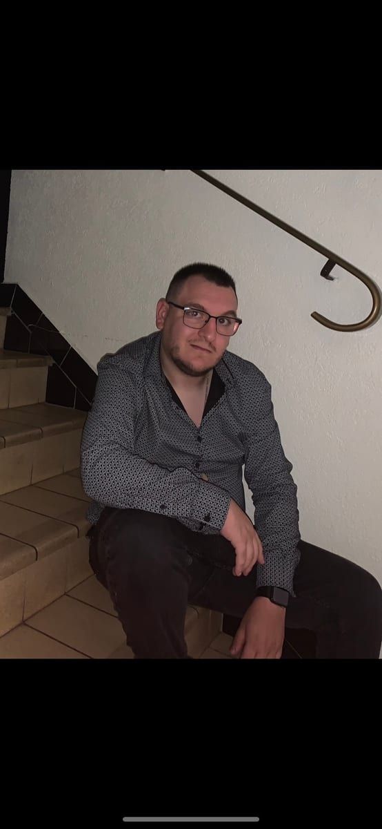 Profil de Mauro, 45 ans, Site gay gratuit à Fiesch (Valais)