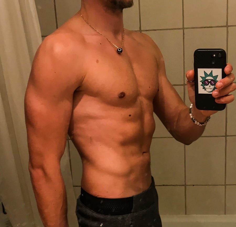 Rolly - Site gay gratuit à Hellsau Profil de Rolly, 40 ans, Site gay gratuit à Hellsau (Berne)