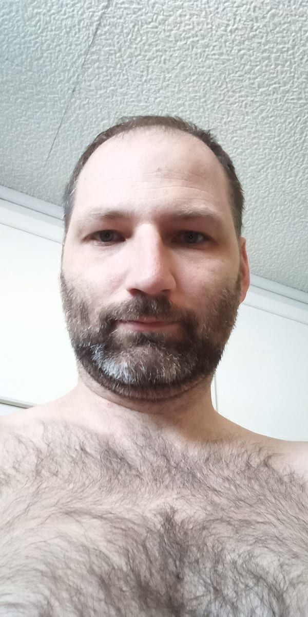 Muslim - Site gay gratuit à Galmiz Profil de Muslim, 27 ans, Site gay gratuit à Galmiz (Fribourg)