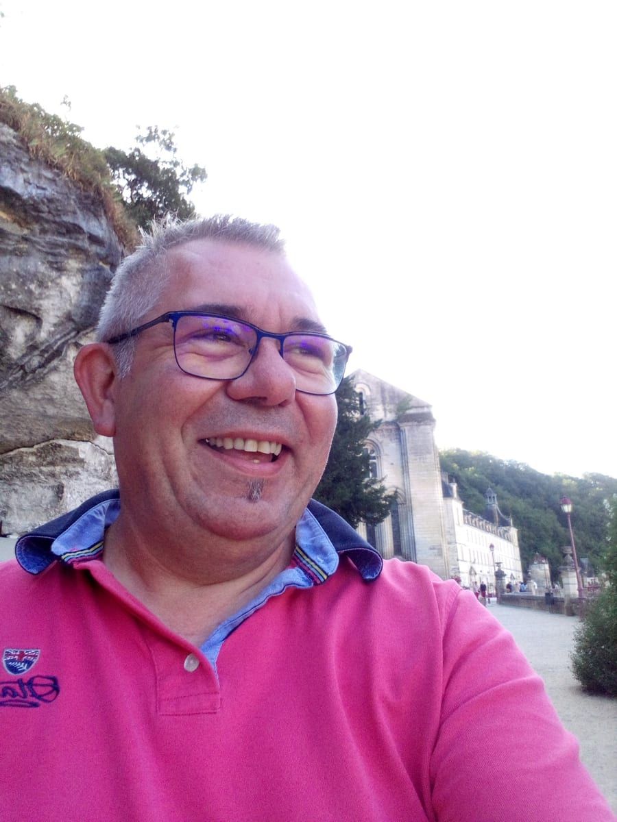 Hamady - Site gay gratuit à Thayngen Profil de Hamady, 31 ans, Site gay gratuit à Thayngen (Schaffhouse)