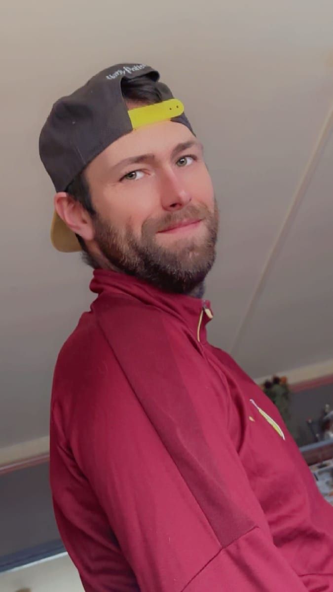 Julen - Site gay gratuit à Wilen (Sarnen) Profil de Julen, 41 ans, Site gay gratuit à Wilen (Sarnen) (Obwald)