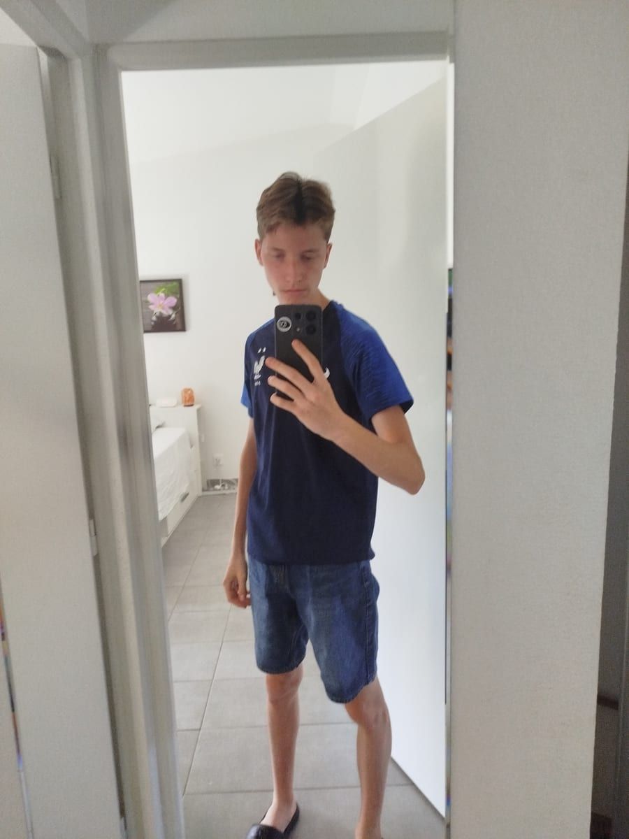 Profil de Elyamine, 28 ans, Site gay gratuit à Bottmingen (Bâle-Campagne)
