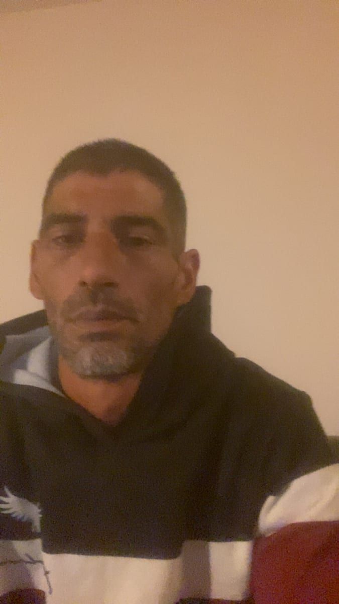 Profil de Lamine, 38 ans, Site gay gratuit à Castasegna (Grisons)