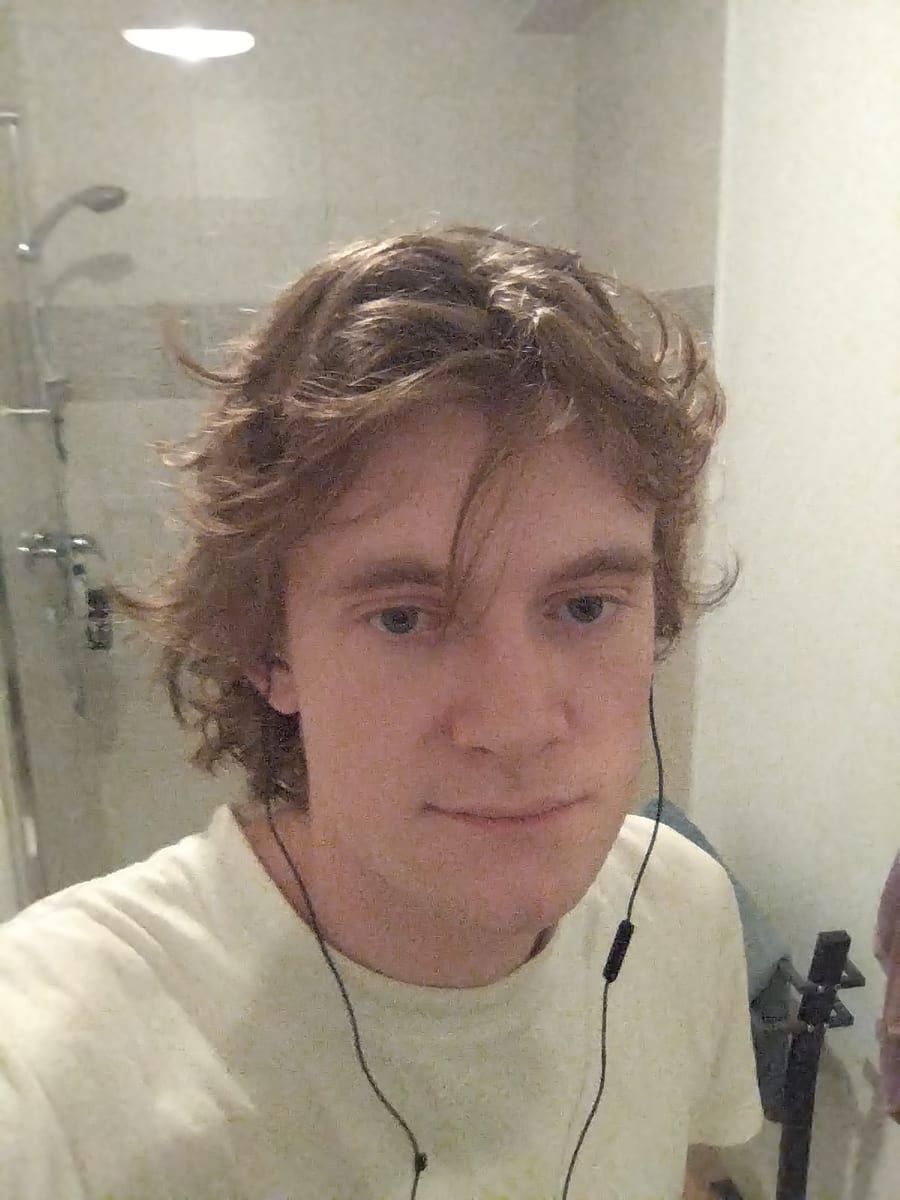 Genael - Site gay gratuit à Zuzgen Profil de Genael, 43 ans, Site gay gratuit à Zuzgen (Argovie)