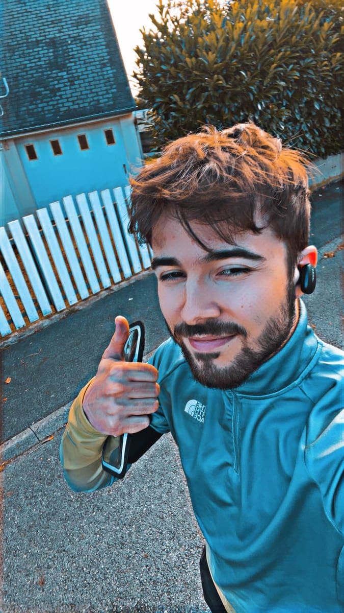 Adeel - Site gay gratuit à Winikon Profil de Adeel, 22 ans, Site gay gratuit à Winikon (Lucerne)