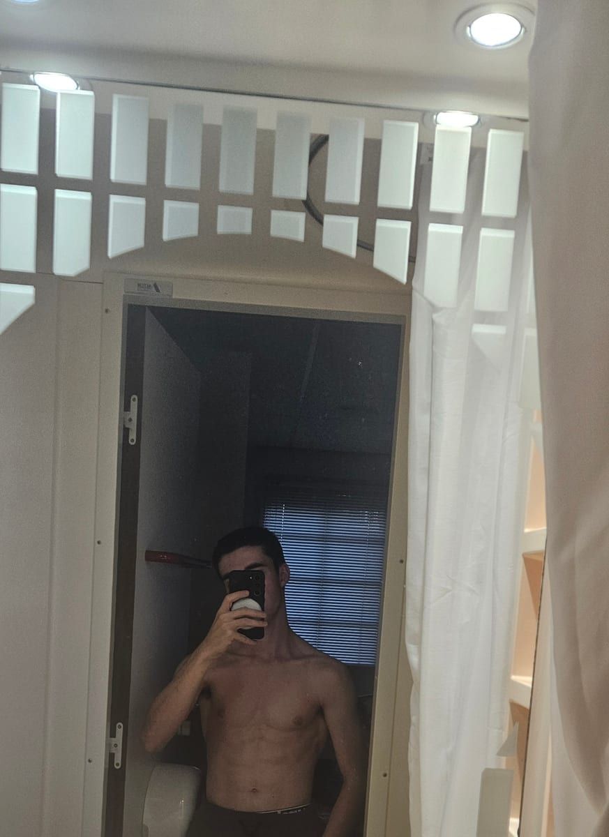 Jamie - Site gay gratuit à Yvonand Profil de Jamie, 40 ans, Site gay gratuit à Yvonand (Vaud)