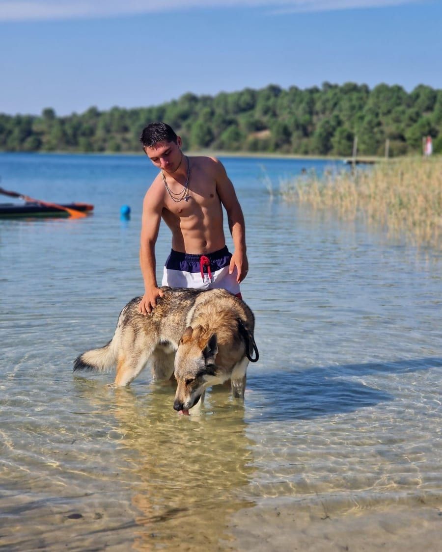 Antime - Site gay gratuit à Meisterschwanden Profil de Antime, 38 ans, Site gay gratuit à Meisterschwanden (Argovie)