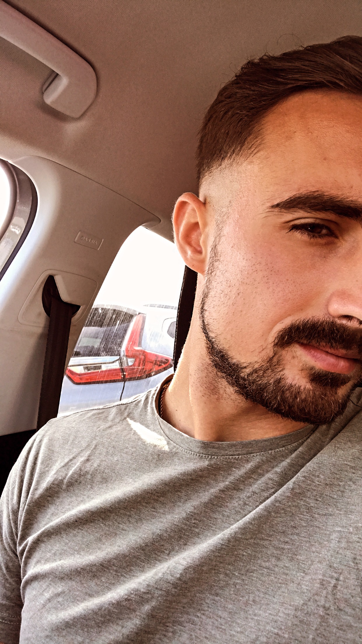 Ilyam - Site gay gratuit à Zuzgen Profil de Ilyam, 35 ans, Site gay gratuit à Zuzgen (Argovie)
