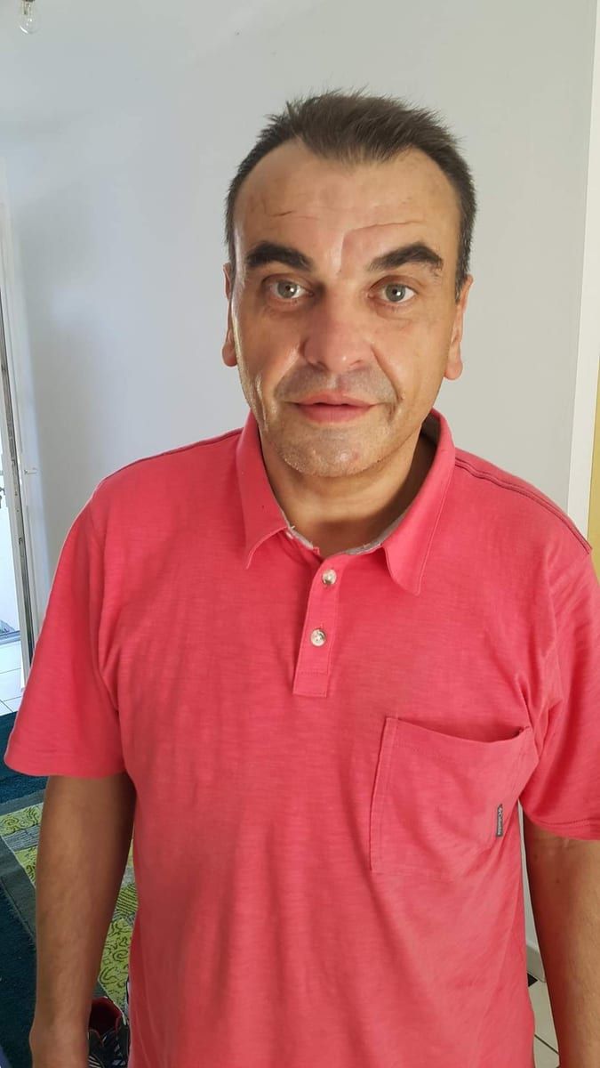 Iron - Site gay gratuit à Cotterd Profil de Iron, 40 ans, Site gay gratuit à Cotterd (Vaud)