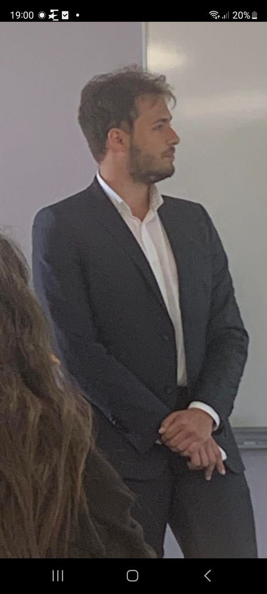 Profil de Ermenegildo, 31 ans, Site gay gratuit à Blausee-Mitholz (Berne)