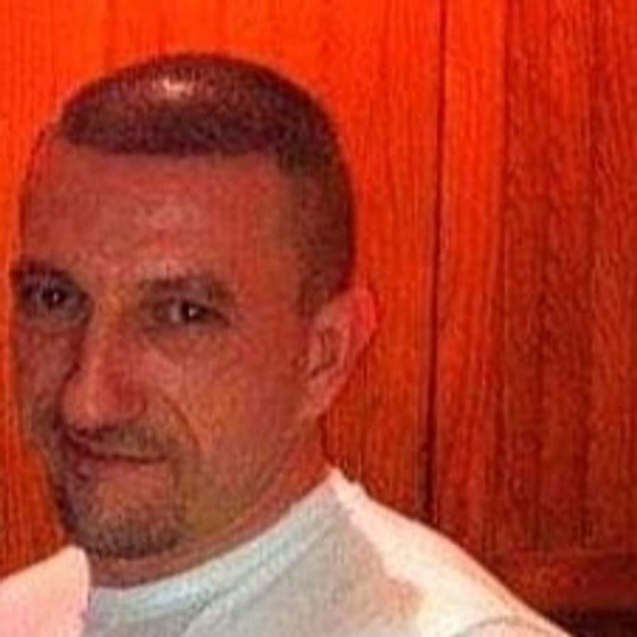 Elamine - Site gay gratuit à Augio Profil de Elamine, 39 ans, Site gay gratuit à Augio (Grisons)