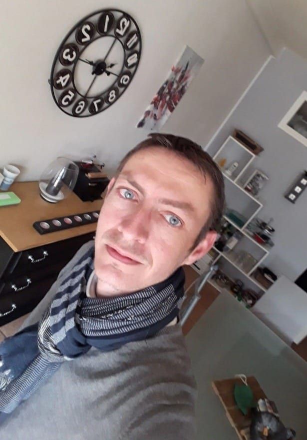 Profil de Georges-henri, 37 ans, Site gay gratuit à Züberwangen (Saint-Gall)