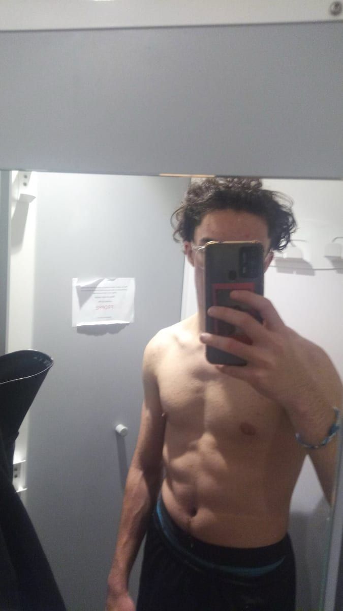 Aymar - Site gay gratuit à Weesen Profil de Aymar, 37 ans, Site gay gratuit à Weesen (Glaris)