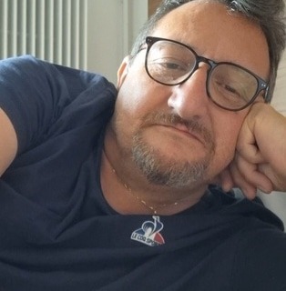 Giovan - Site gay gratuit à Belprahon Profil de Giovan, 32 ans, Site gay gratuit à Belprahon (Berne)