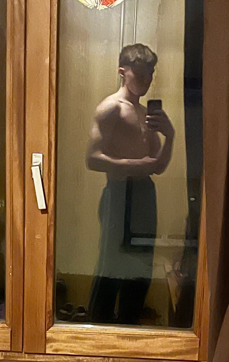 Guyllaume - Site gay gratuit à Wollerau Profil de Guyllaume, 31 ans, Site gay gratuit à Wollerau (Schwytz)